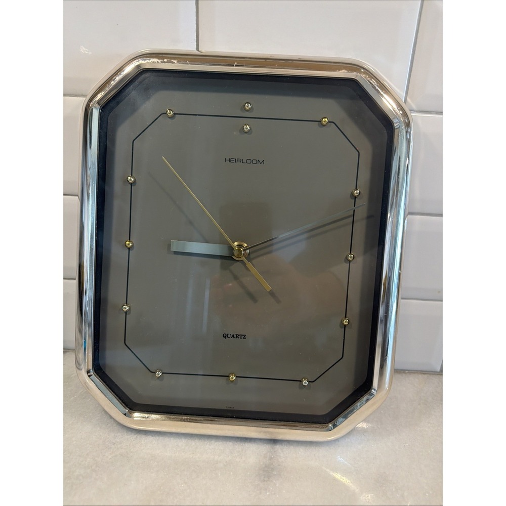 Rare Vtg Heirloom Quartz‎ Wall Clock Octagon Modern Art Deco Style Silver GW994